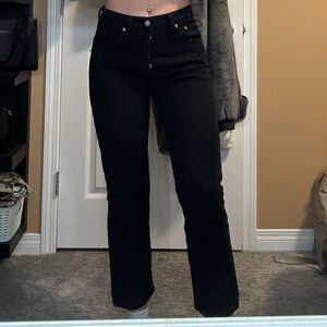 Women’s black Levi’s jeans W25 L26